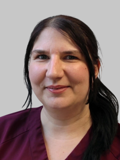 output_standard_Stephanie_Kempf_246_100
